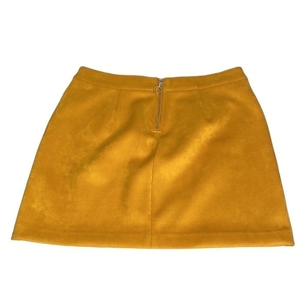 VERO MODA DINA FAUX SUEDE NW SHORT SKIRT BURNT YELLOW SIZE MEDIUM - Picture 4 of 4